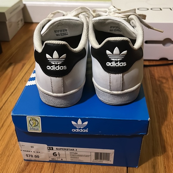 Adidas superstars - Picture 5 of 7